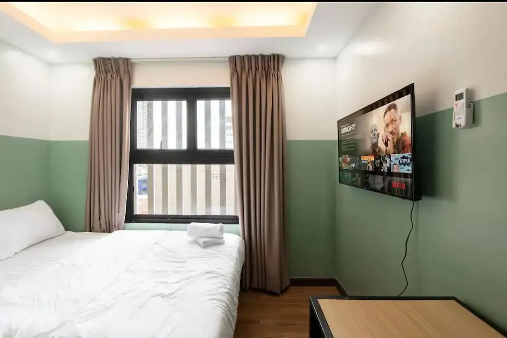 St. Marvin Studio Makati M508 Manila